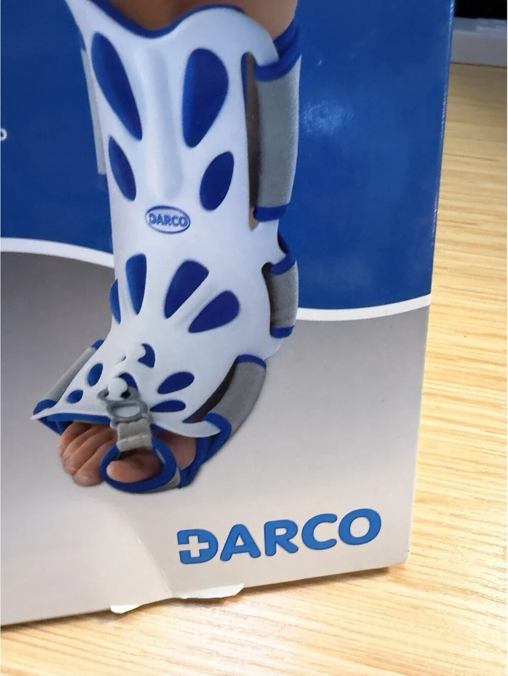 Darco Body Armor Night Splint Standard White Foot Size: Universal *